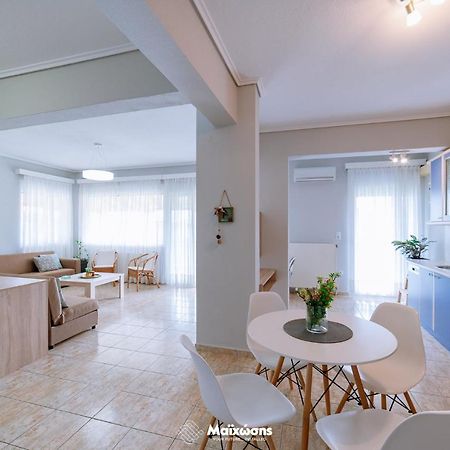 Helianthos Villa - Apartment No1 PalaiónTsiflíkion エクステリア 写真